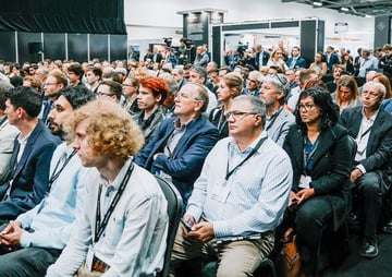 space-comm-images-2-v1-min